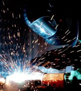 Carpenteria metallica leggera a Verona. Lavorazione Lamiere